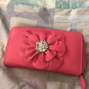 Pink hand wallet
